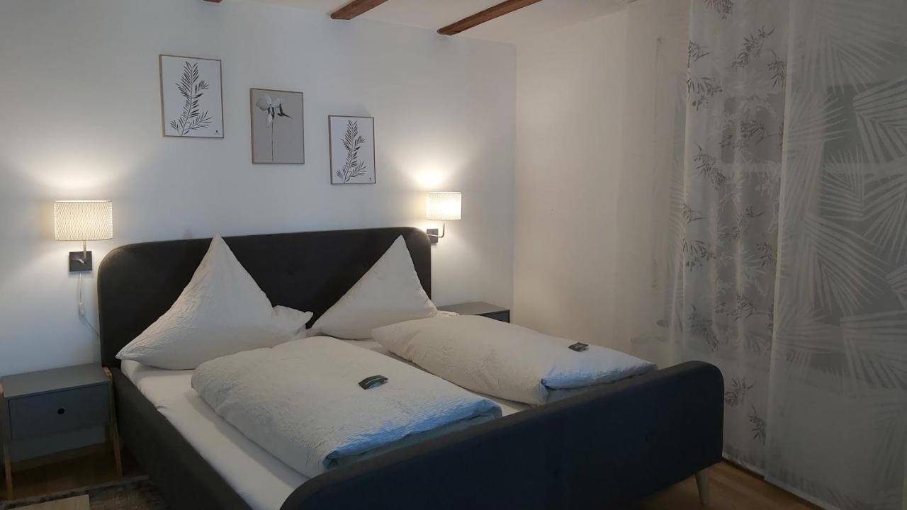 Gasthof Zum Goldenen Kreuz 윌헴스돌프 외부 사진