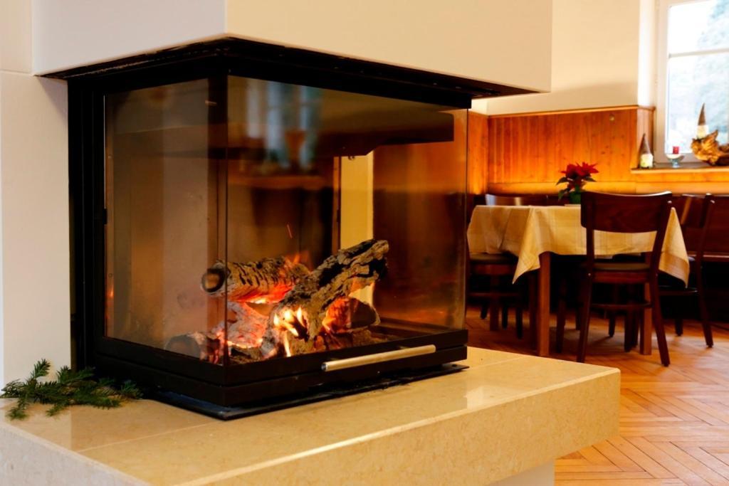 Gasthof Zum Goldenen Kreuz 윌헴스돌프 외부 사진