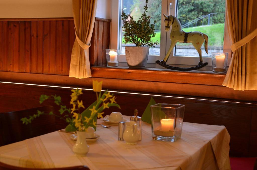 Gasthof Zum Goldenen Kreuz 윌헴스돌프 외부 사진